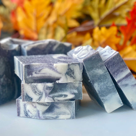 Salty Autumn Skies | Bergamot, Cedarwood, Lavender and Vetiver